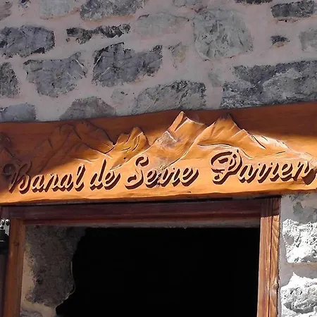 Hautes Alpes, 4 Personnes, Avec Belle Terrasse Panoramique * Les Vigneaux